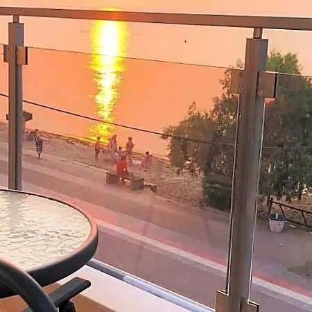 Navarino Luxe With Sea View